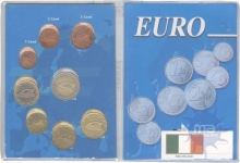 Uncirculated Copper Eight Coins Set of Ireland.