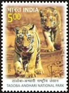 Miniature sheet of india of 2005, Flora & Fauna of North East India.